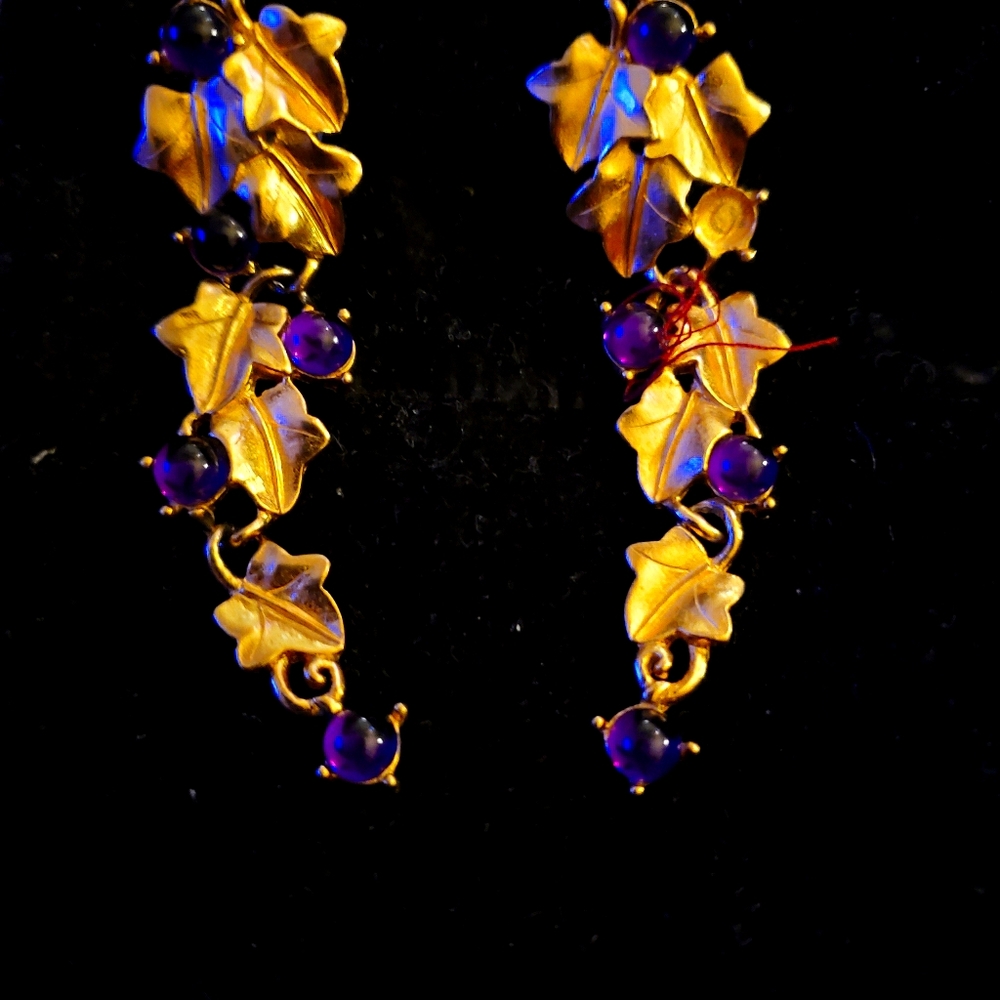 Grape vine earrings